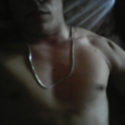 Парень, ищу девушку из Орла для нечастых интимных встреч Парень, ищу девушку из Орла для нечастых интимных встреч